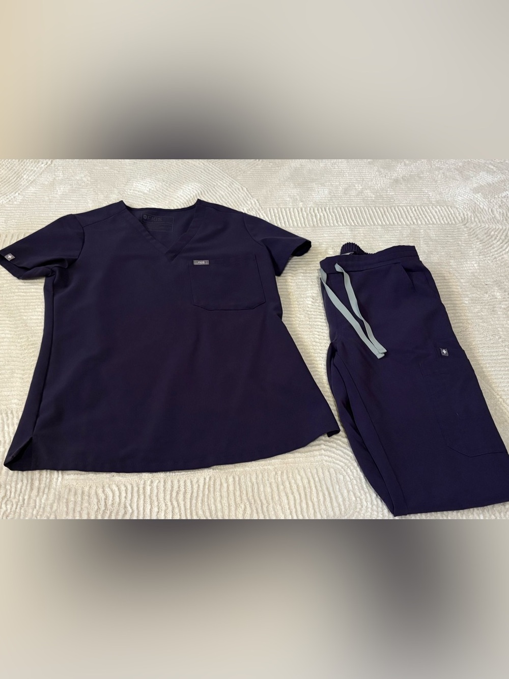 FIGS Women's Deep Purple Scrub Top and Pants Set